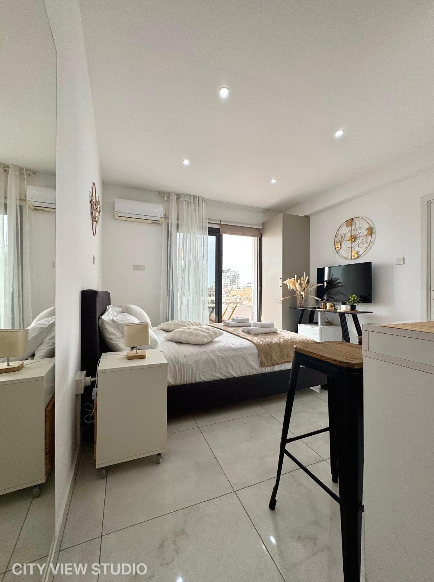 Lazuli City & Seaview Apartments Ларнака Номер фото